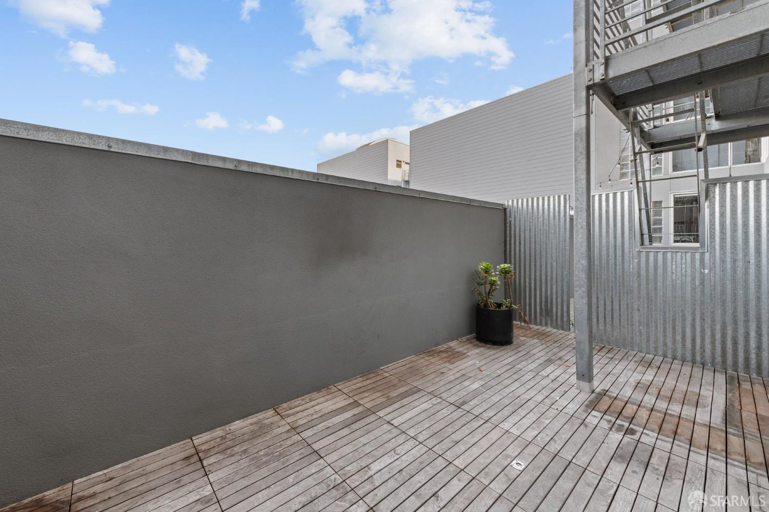 1221 Harrison Street # 6