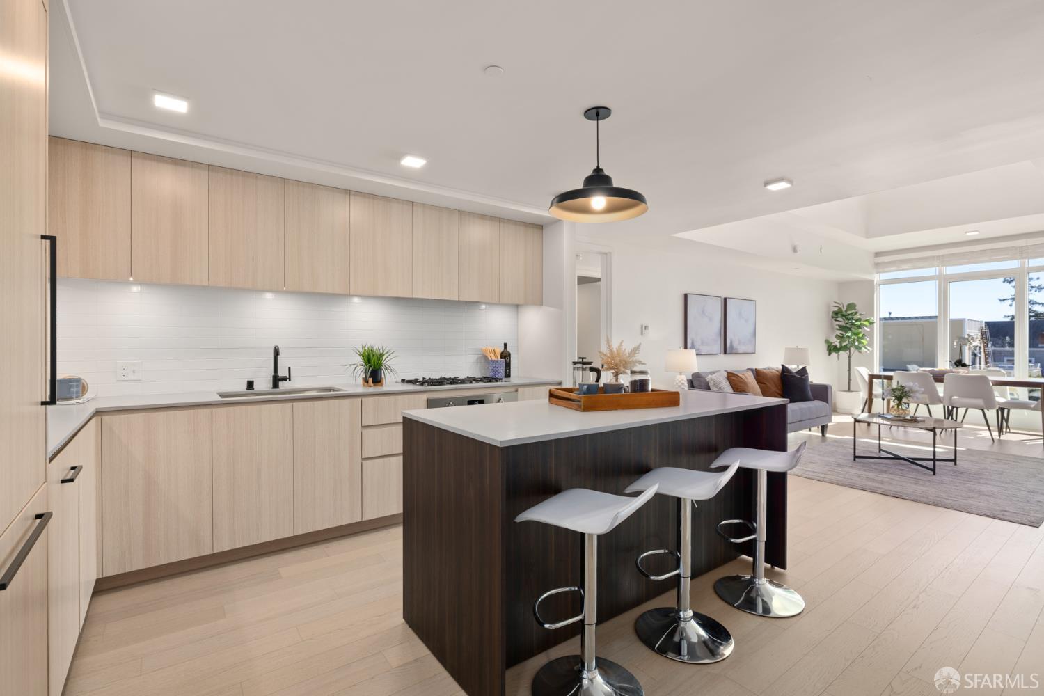 950 Tennessee Street # 410