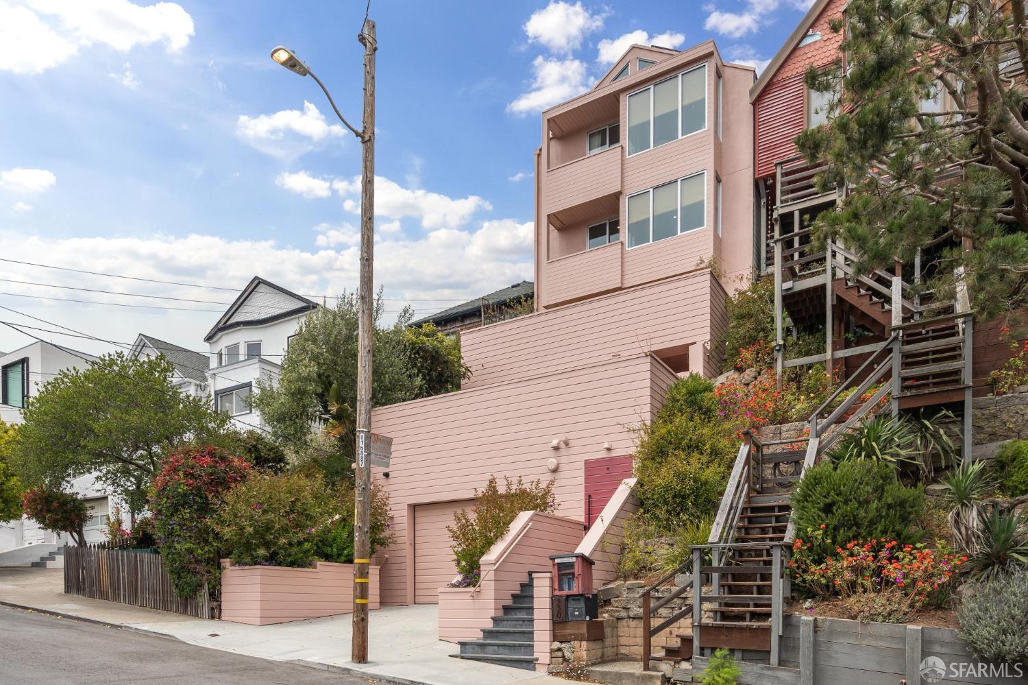 538 28th Street