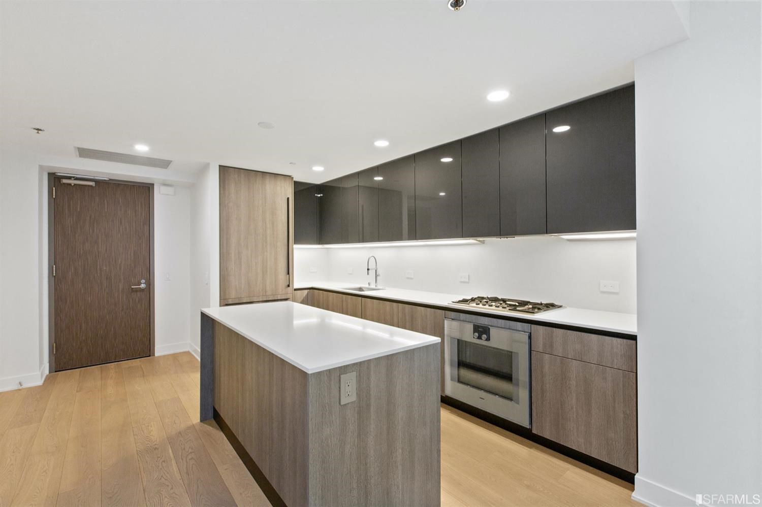 201 Folsom Street # 5F