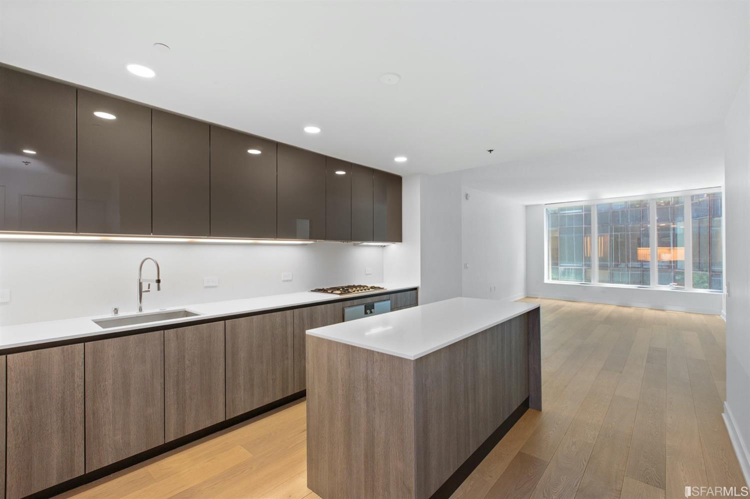 201 Folsom Street # 5F