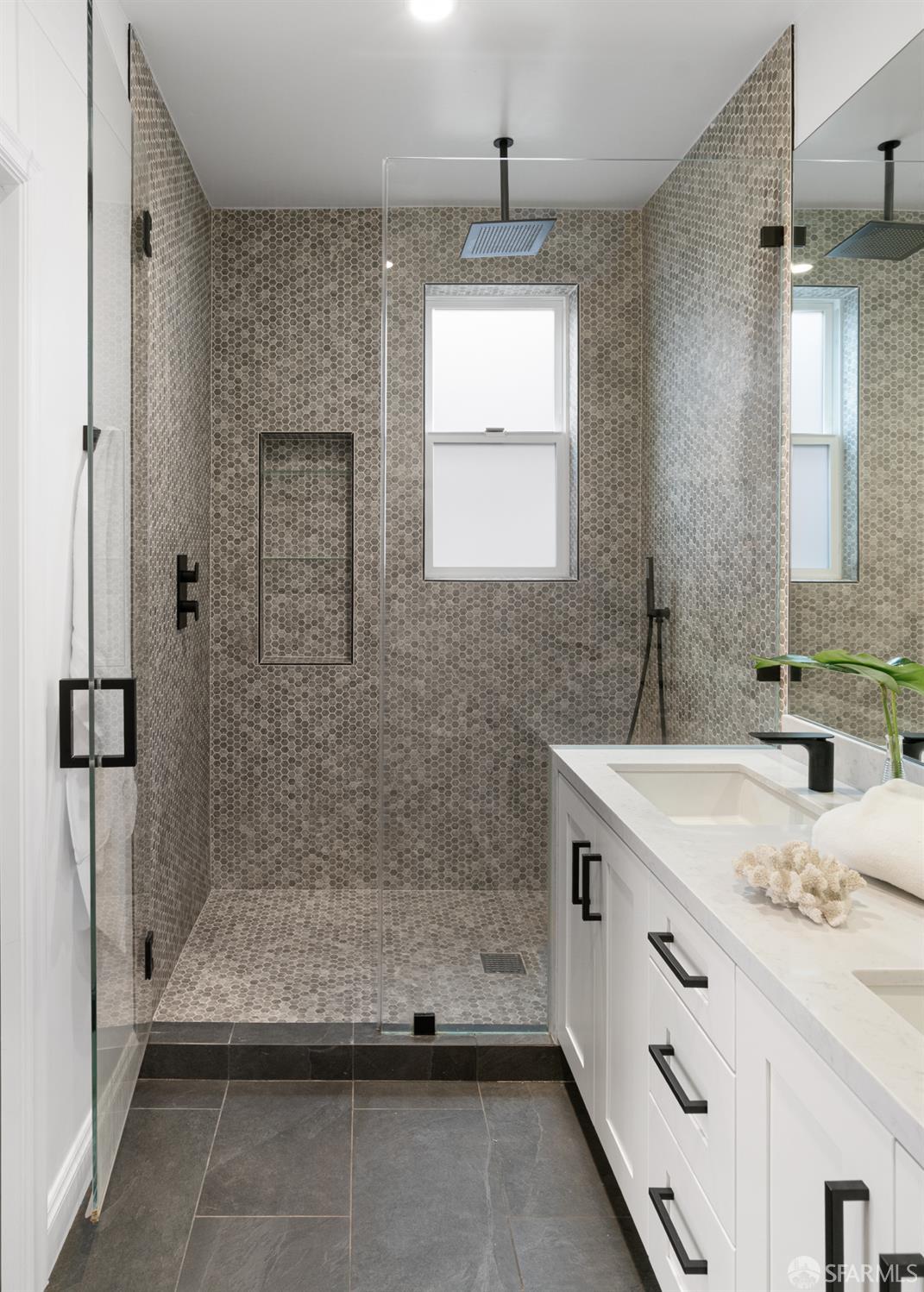 167 Divisadero Street