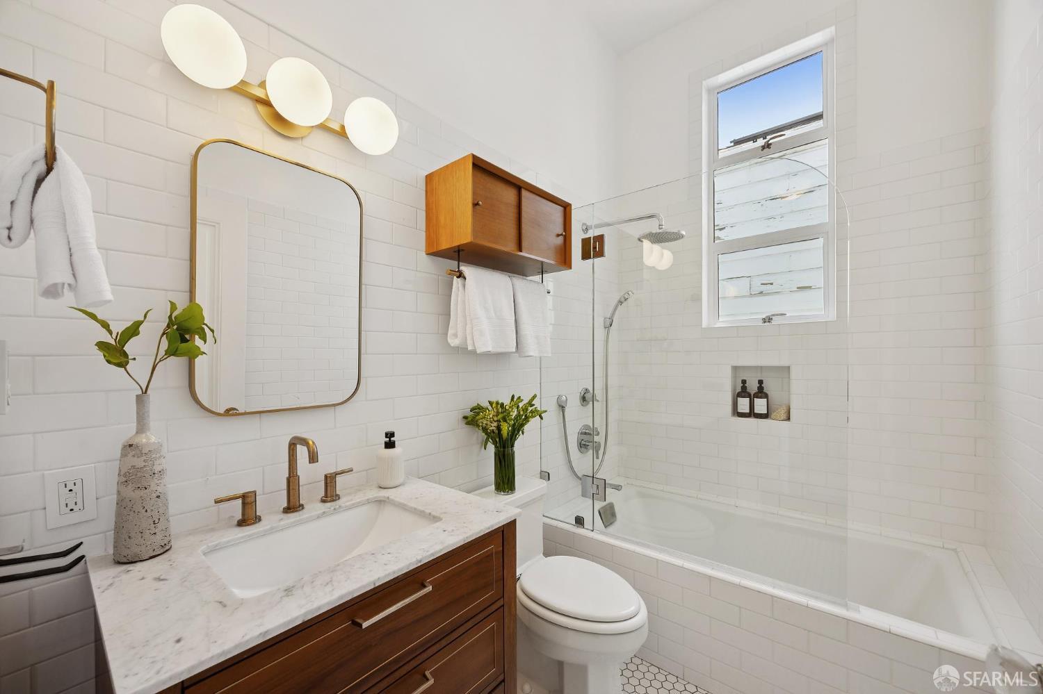3470 20th Street # 2, San Francisco Unit: 2