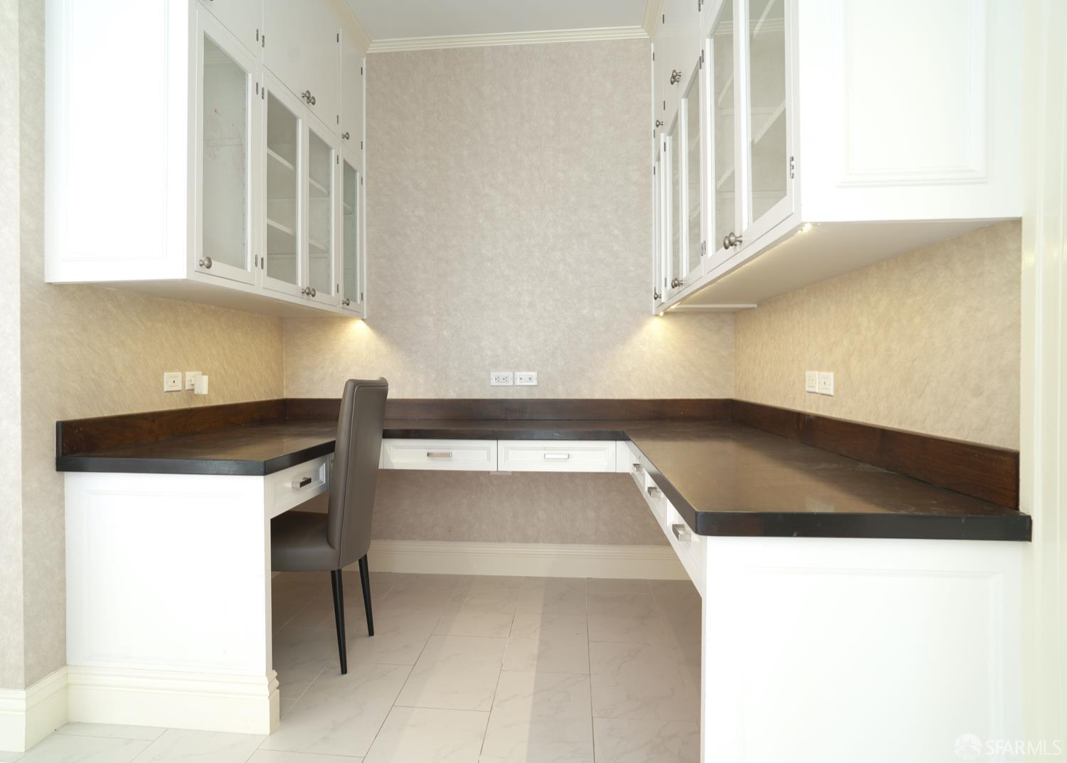 2505 Divisadero Street