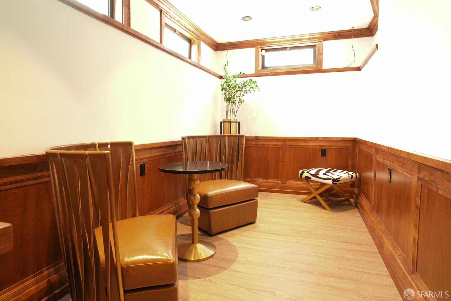 2505 Divisadero Street