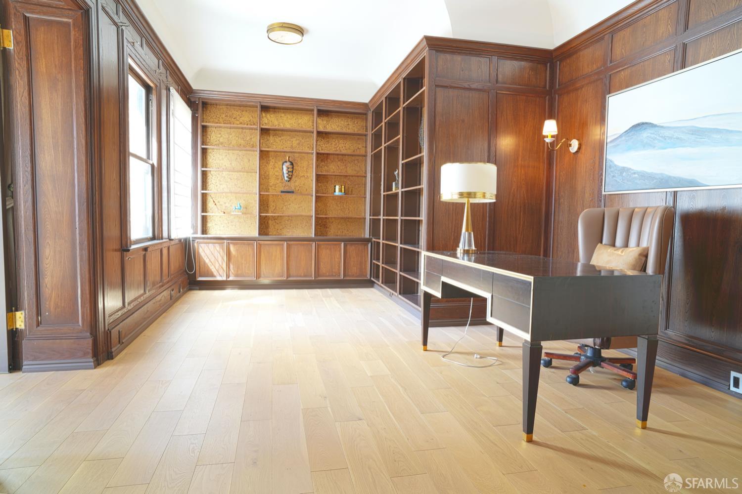 2505 Divisadero Street