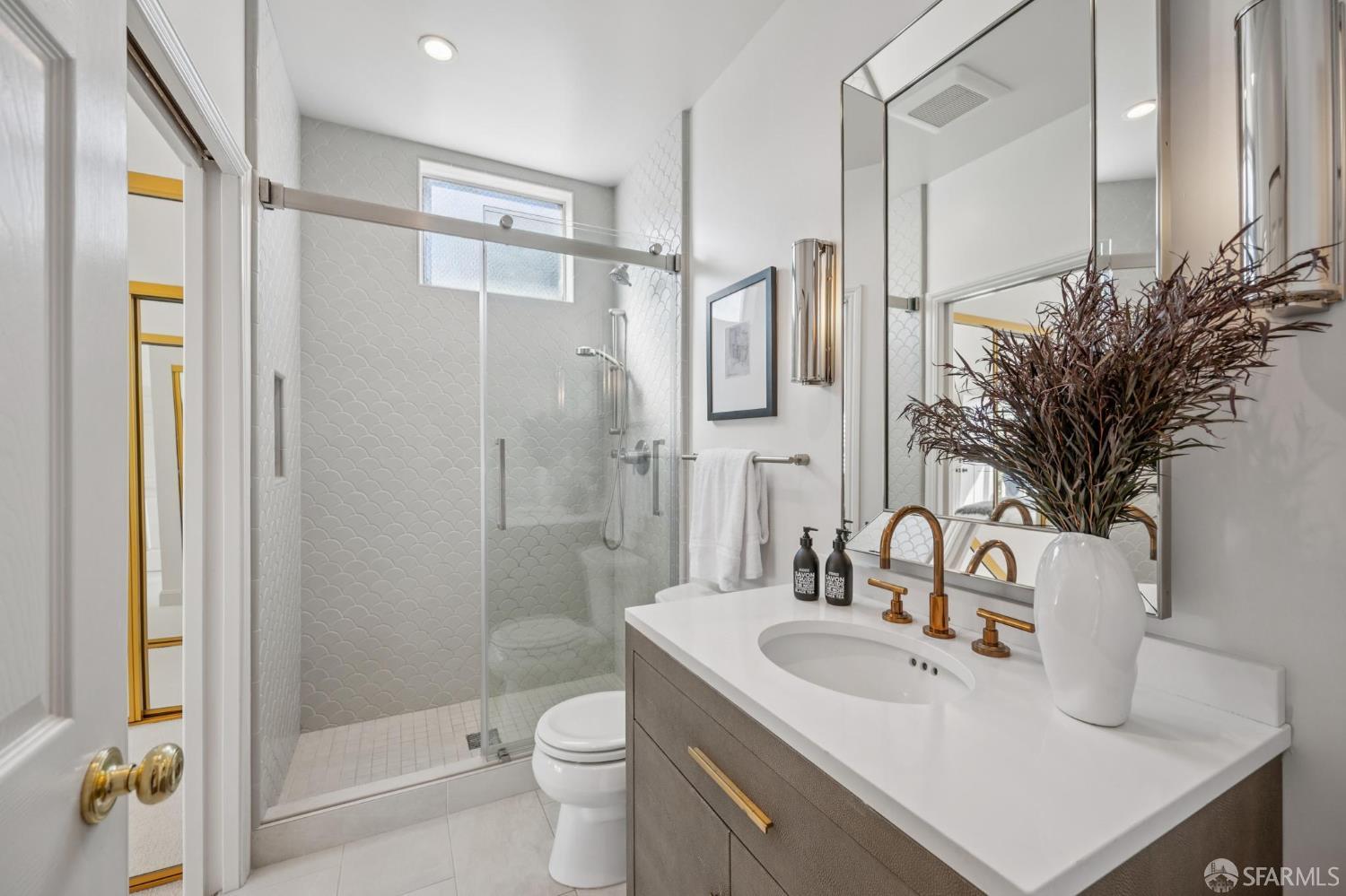 1907 Ofarrell Street