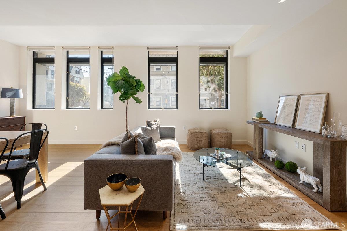 1601 Larkin Street # 102