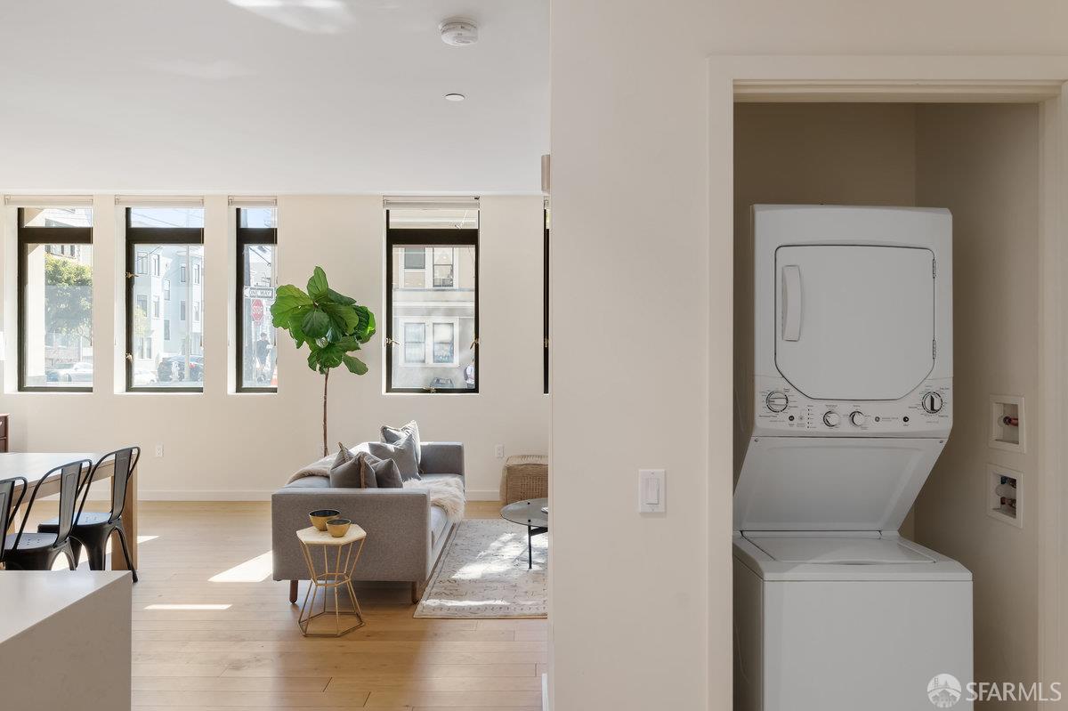 1601 Larkin Street # 102