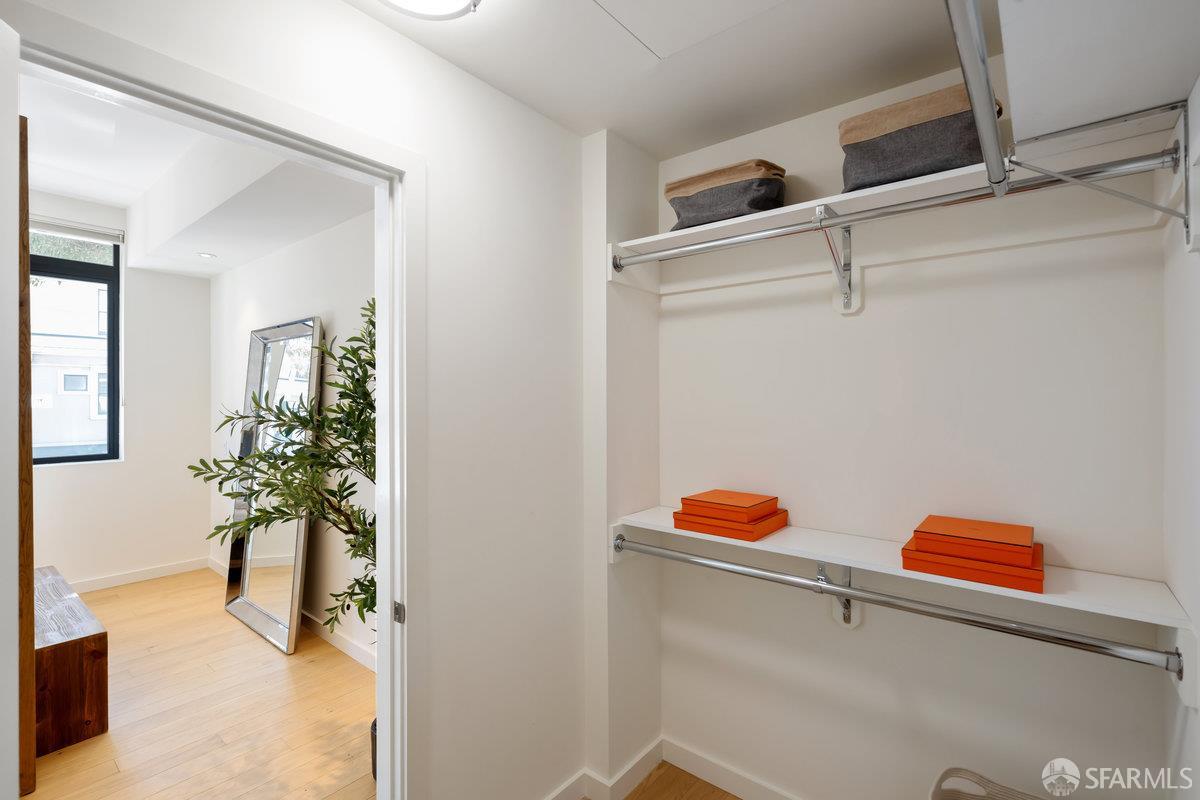 1601 Larkin Street # 102