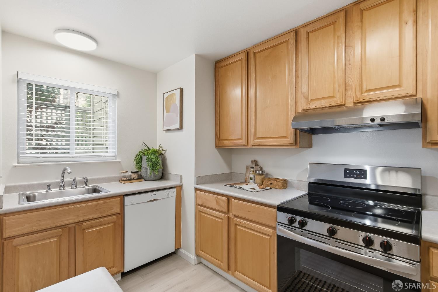 1218 Rhode Island Street # 5