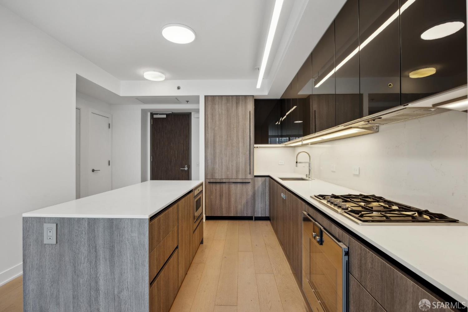 201 Folsom Street # 19B