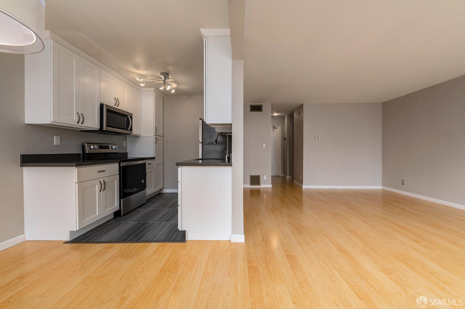 65 Hermann Street # 1