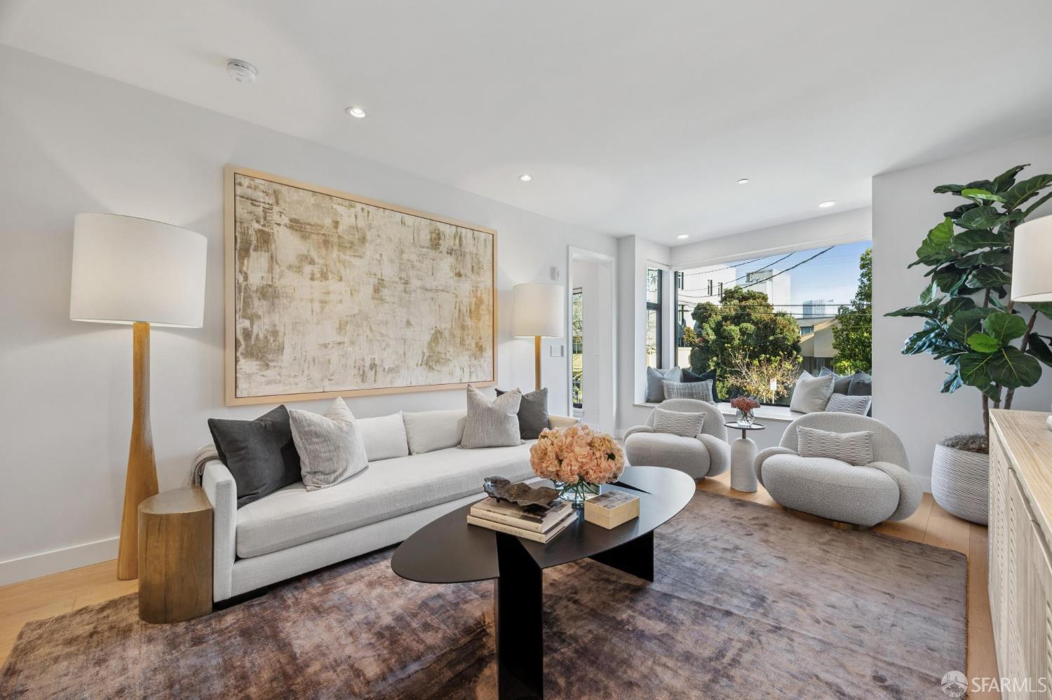 127 Buchanan Street # B