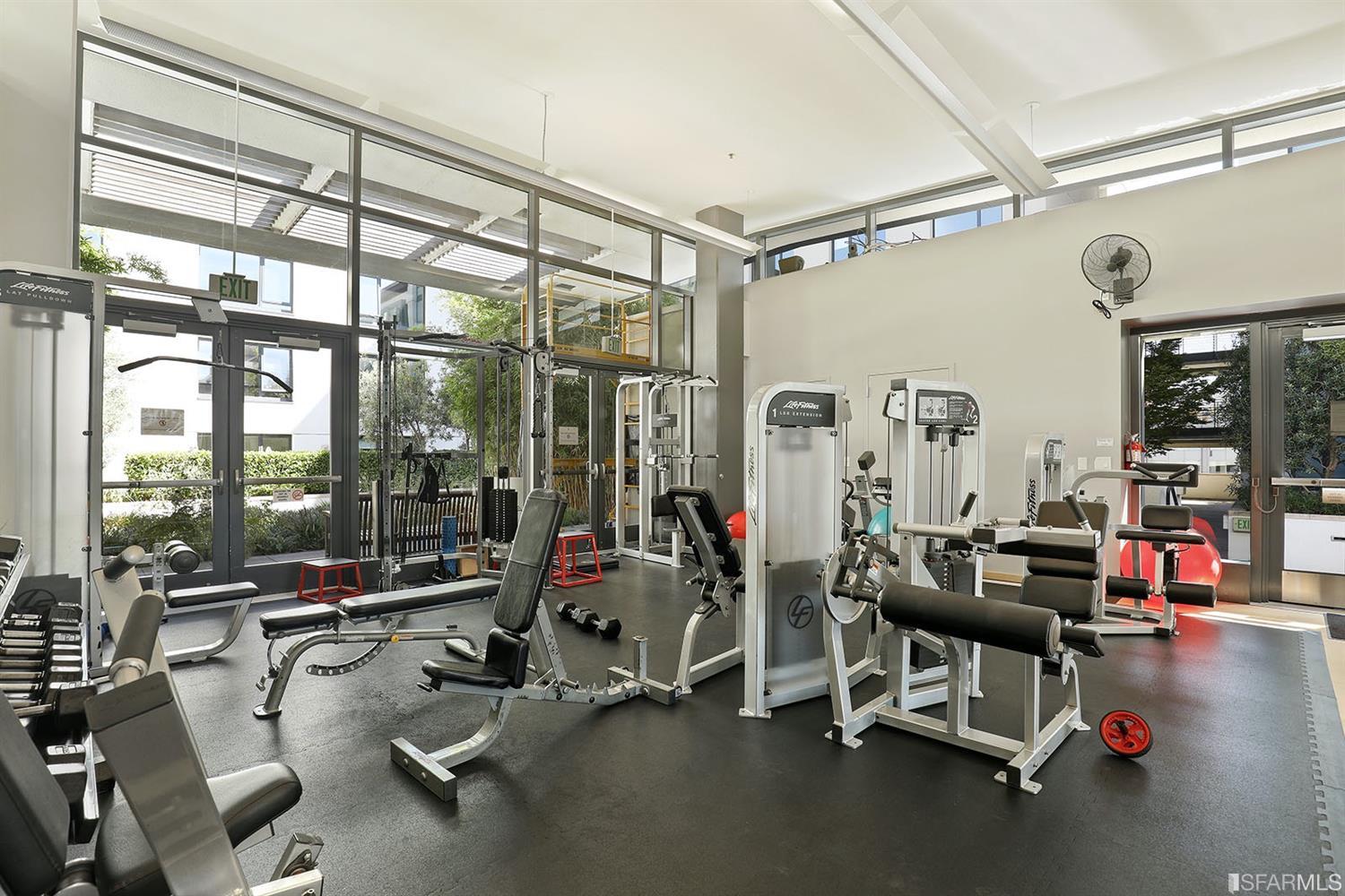 260 King Street # 611