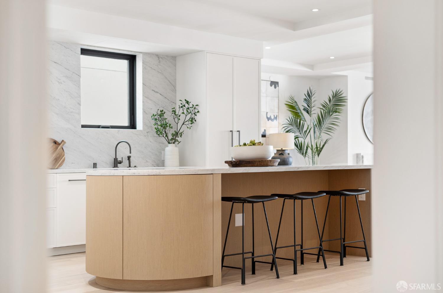 1776 Green Street # 201