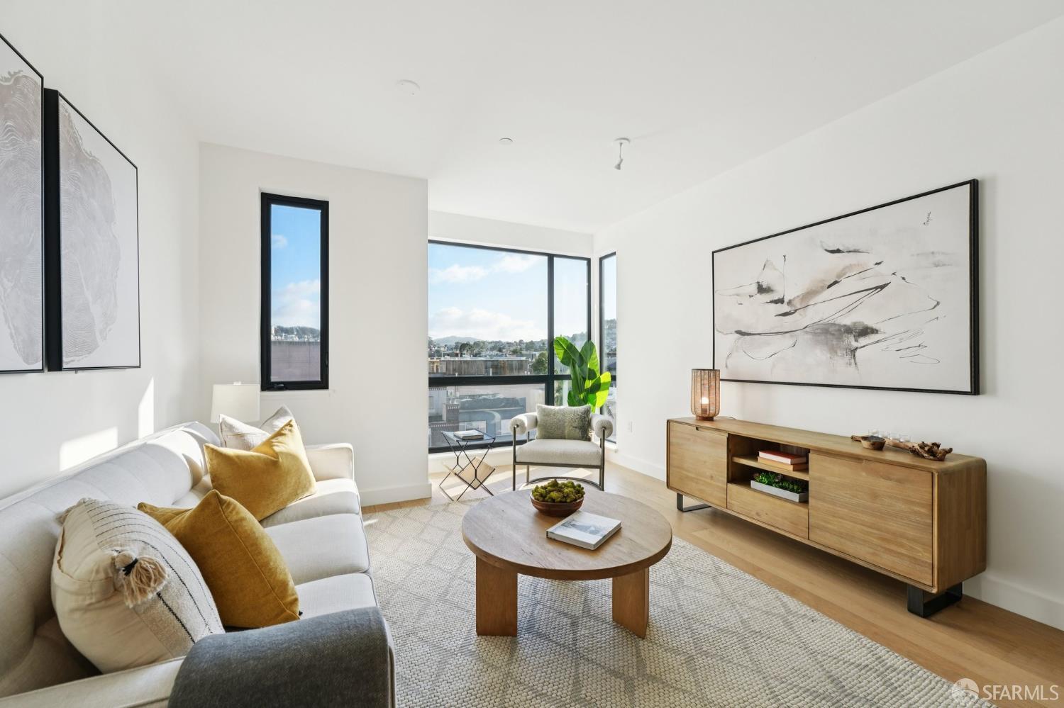 3620 Cesar Chavez Street # 503