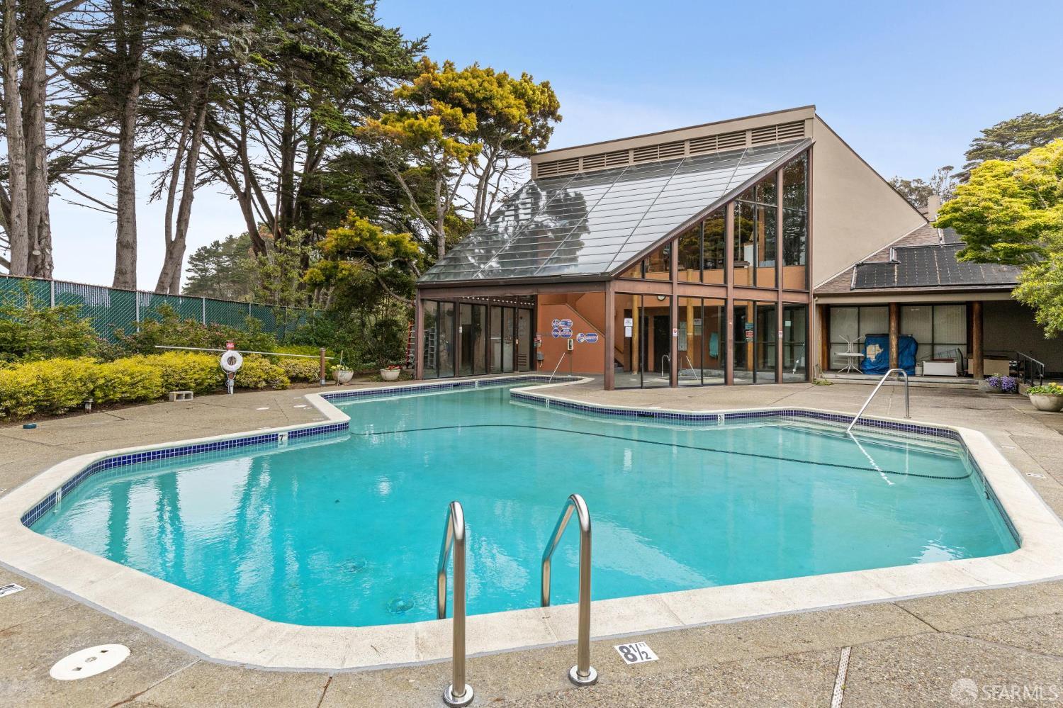 235 N Lake Merced Hills