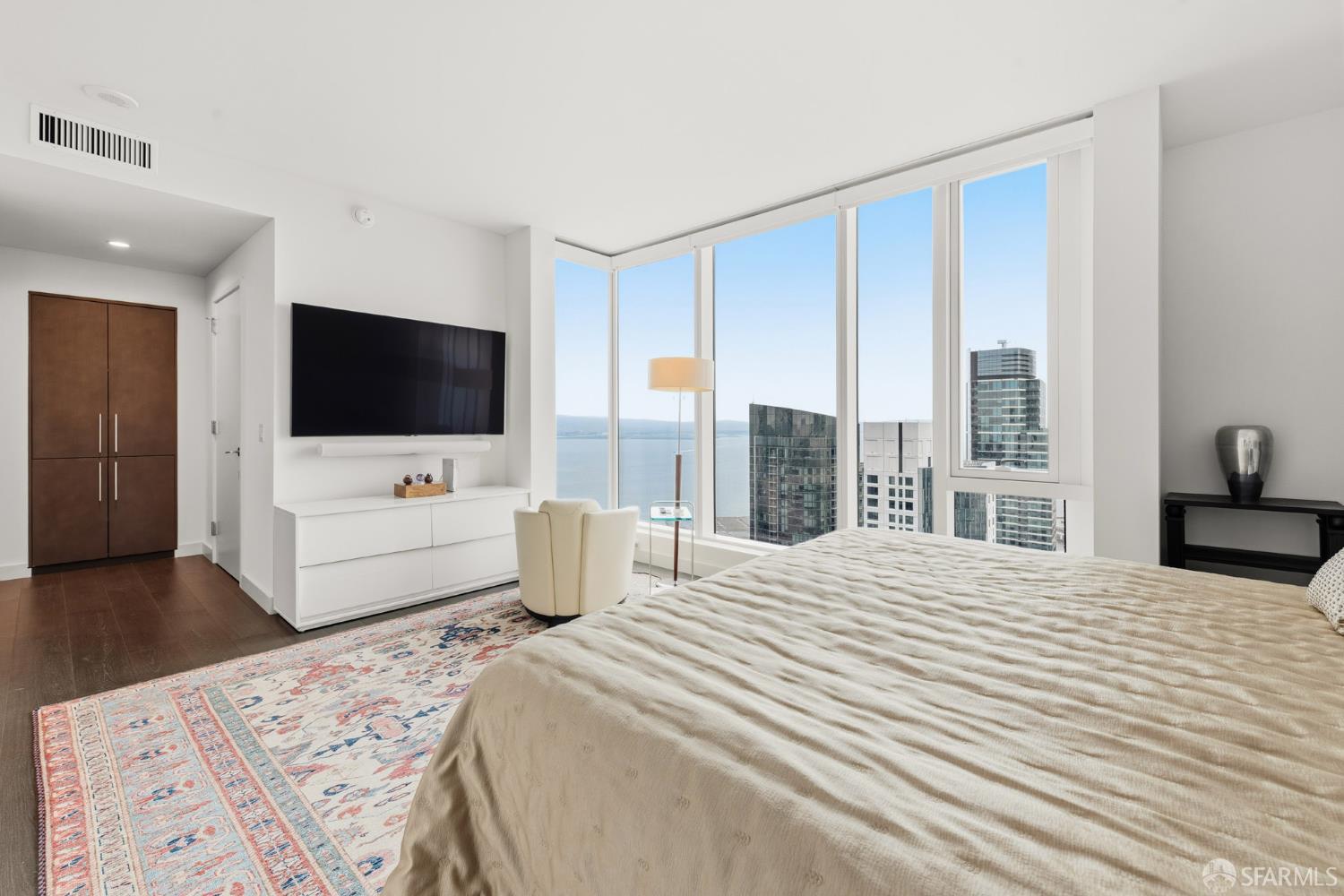 488 Folsom Street # 4701