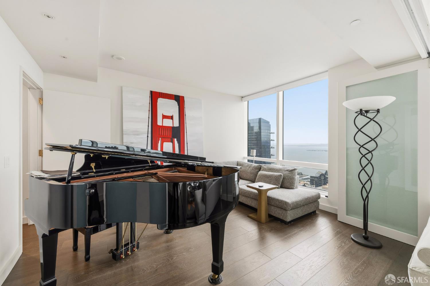 488 Folsom Street # 4701