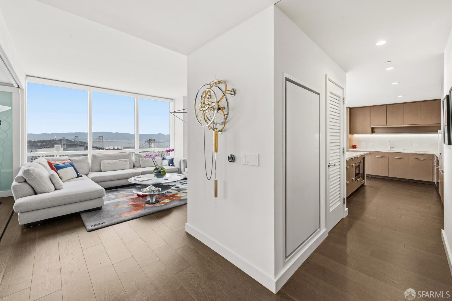 488 Folsom Street # 4701