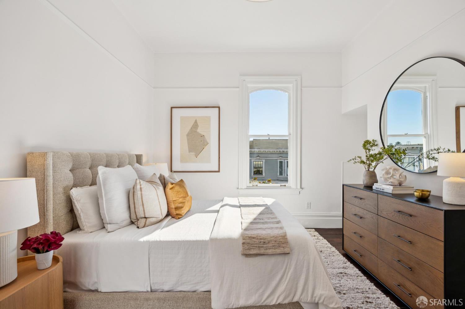 2101 Divisadero Street