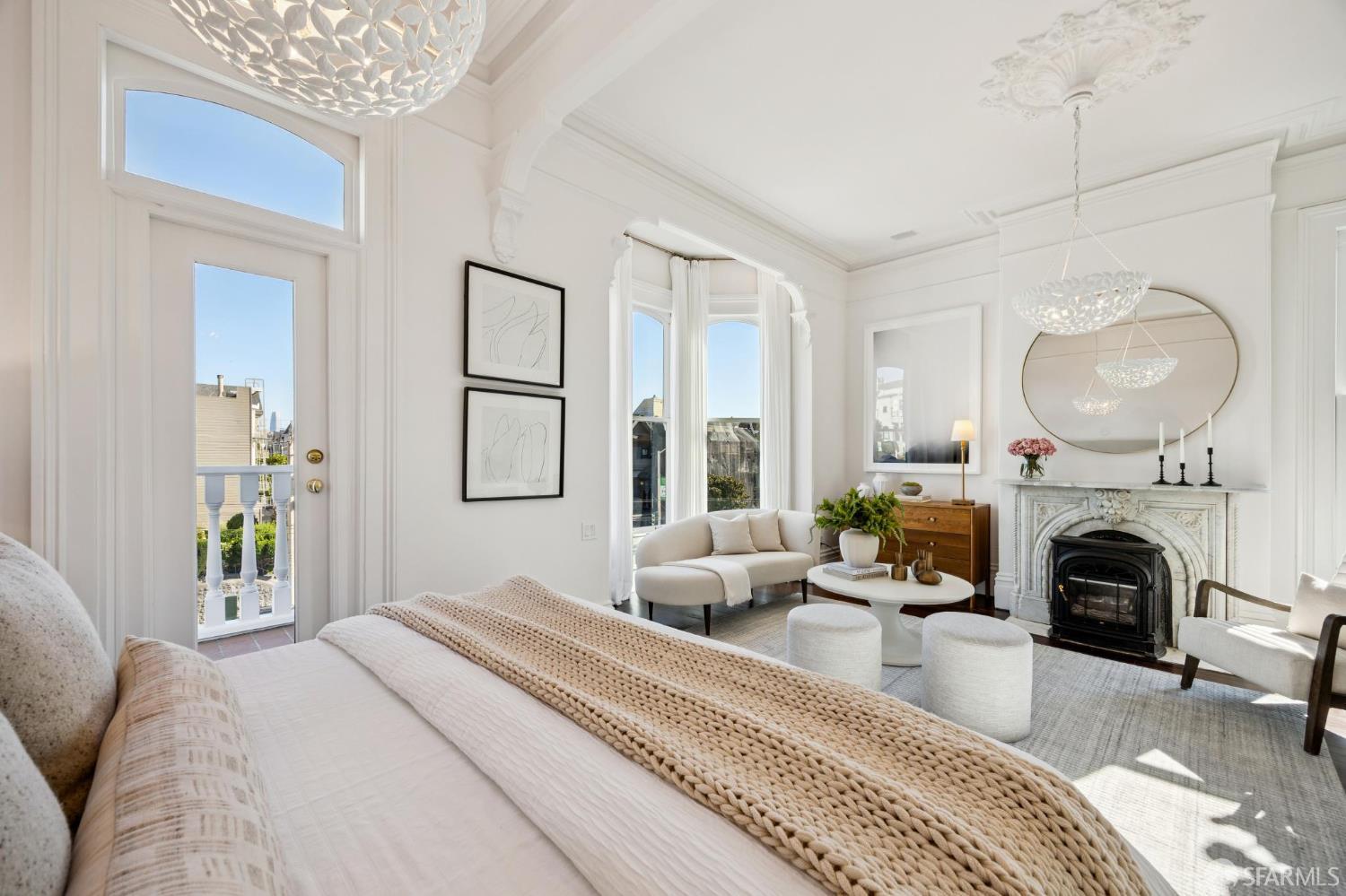 2101 Divisadero Street