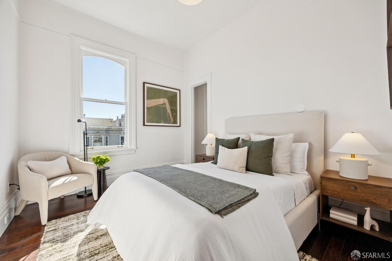 2101 Divisadero Street