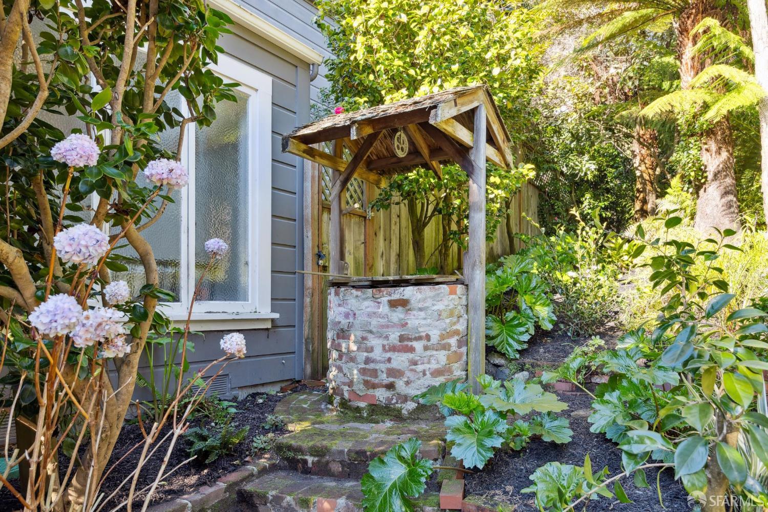 2101 Divisadero Street