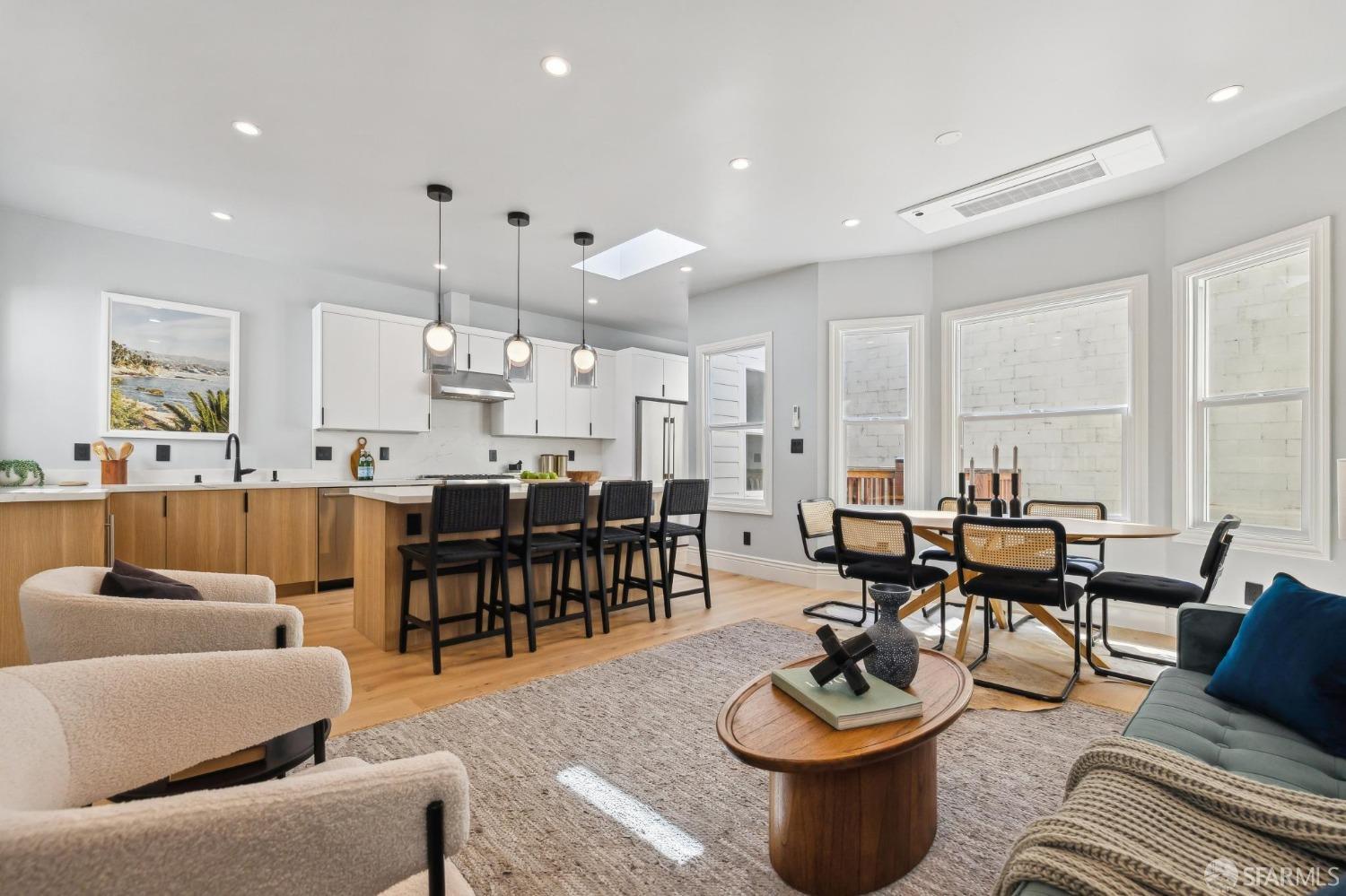 1029-1031 Jackson Street