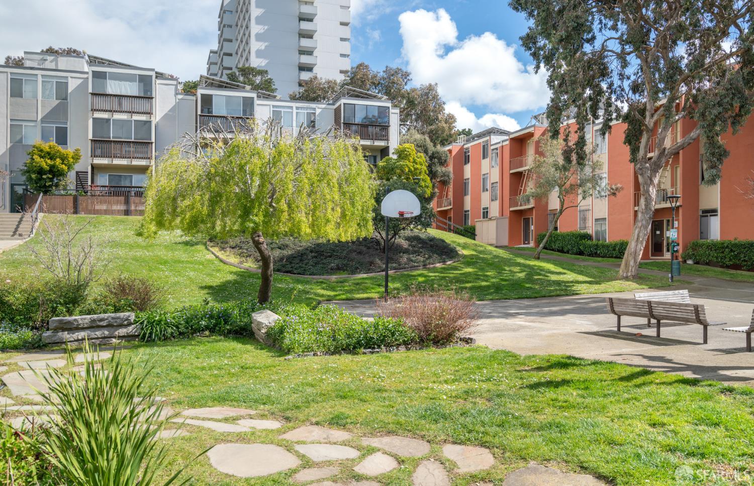 1550 Ofarrell Street # 6