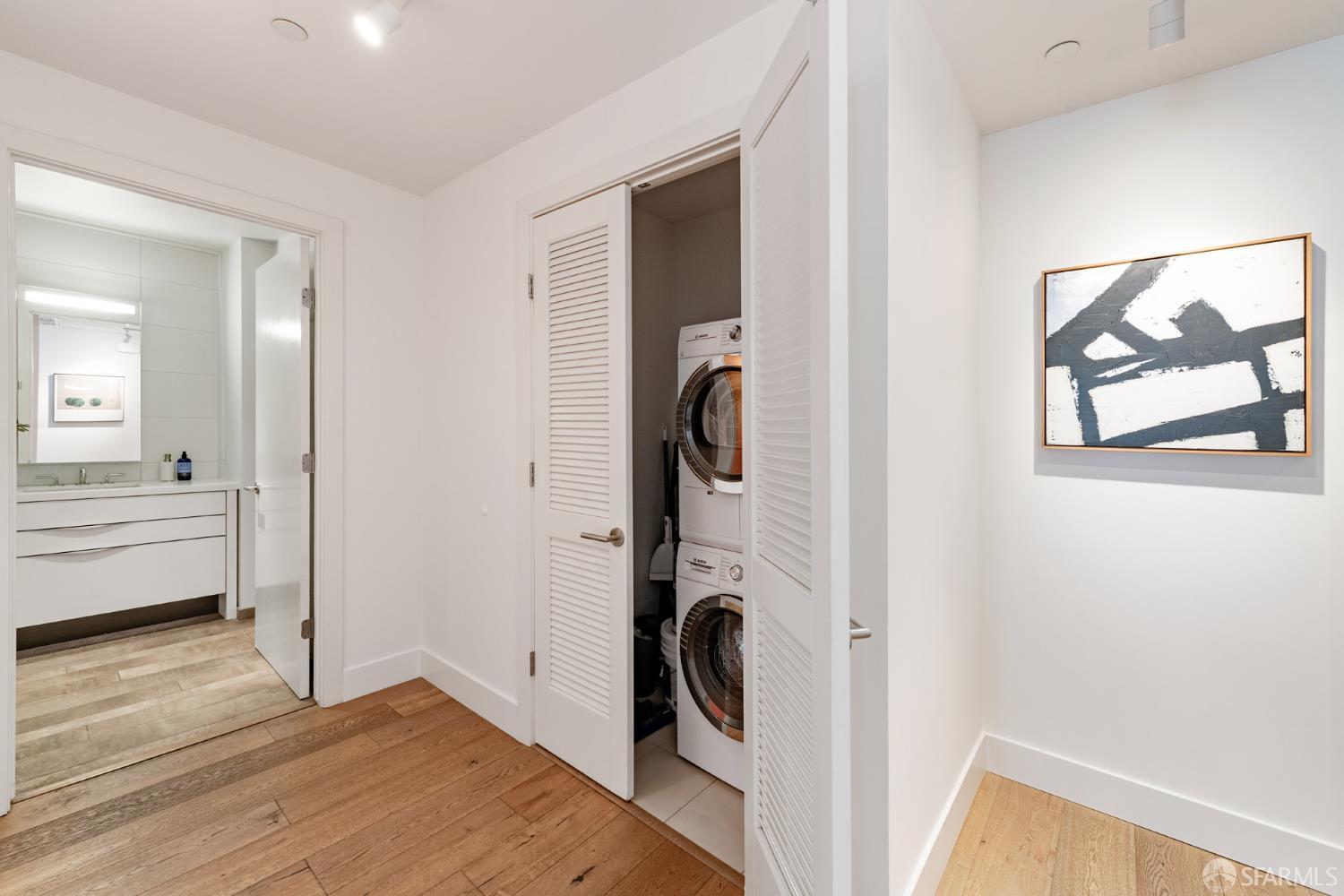 1450 Franklin Street # 607