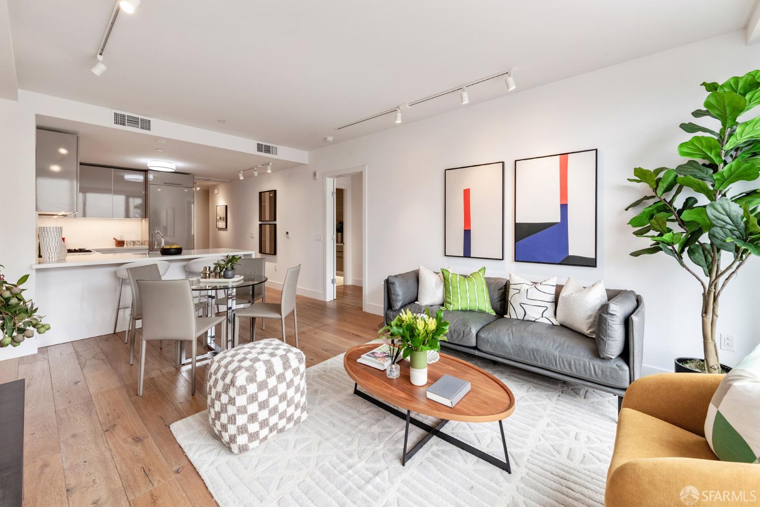 1450 Franklin Street # 607