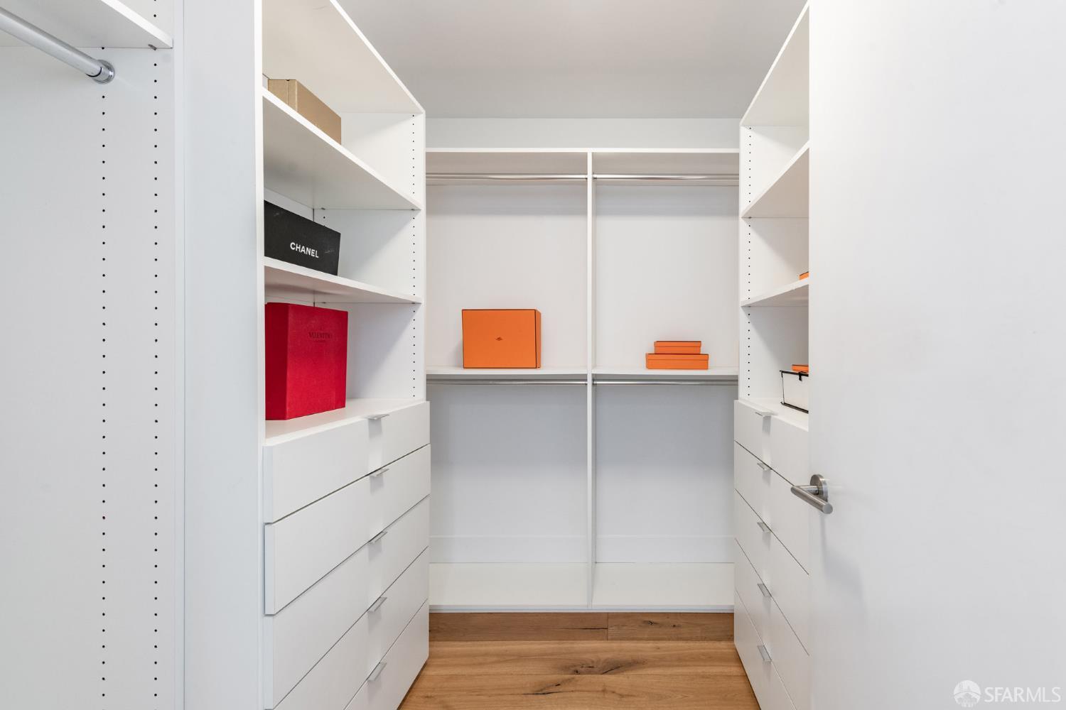 1450 Franklin Street # 607