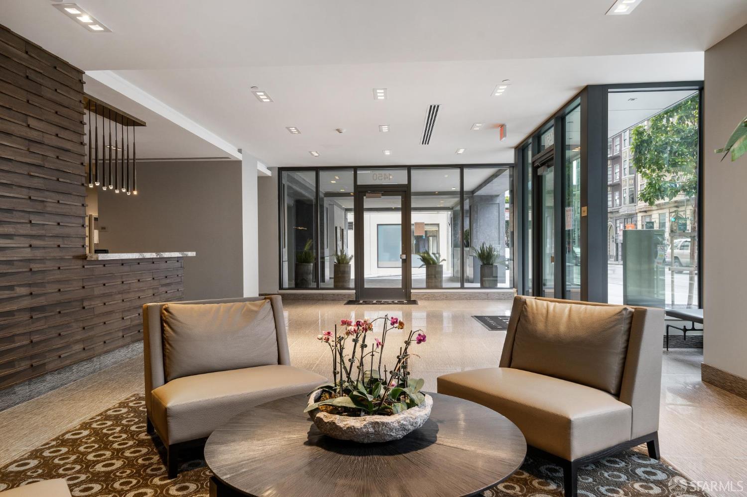 1450 Franklin Street # 607