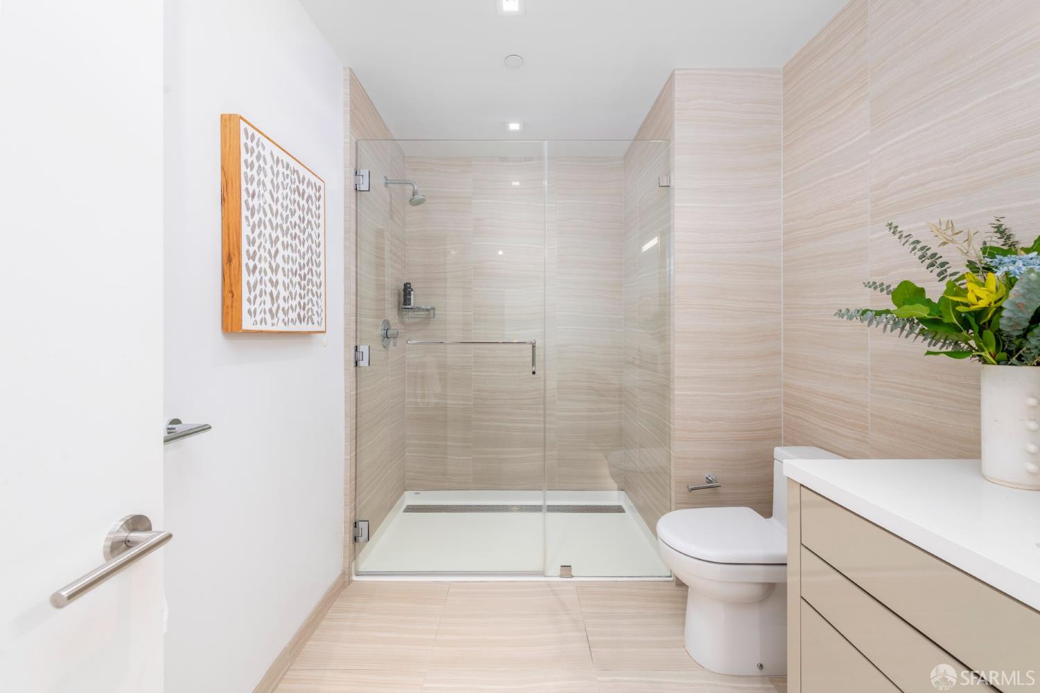 1450 Franklin Street # 607