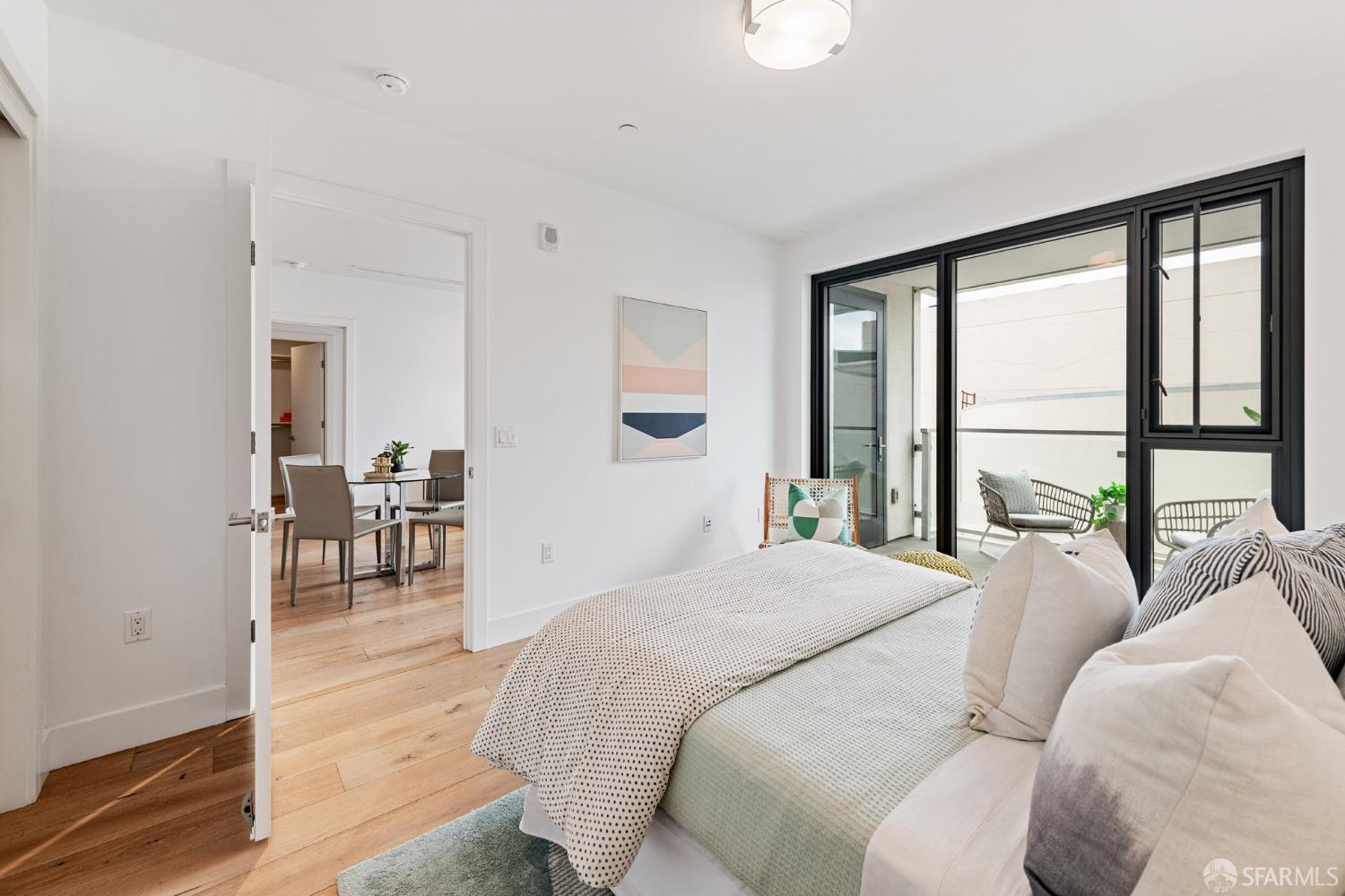 1450 Franklin Street # 607