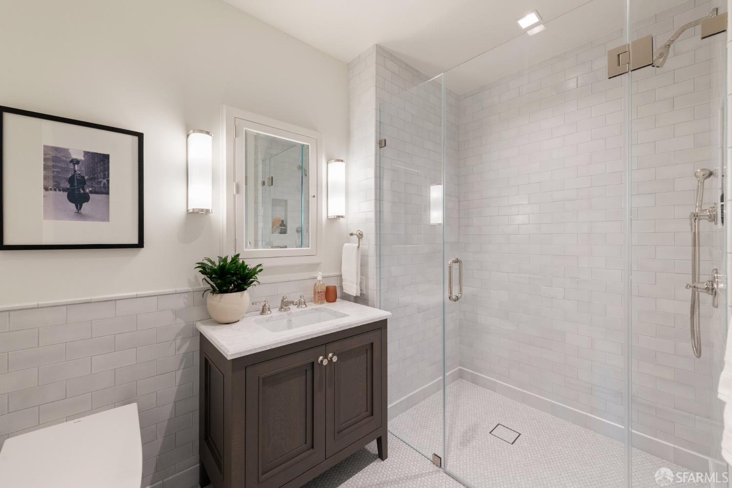 706 Mission Street # 8A