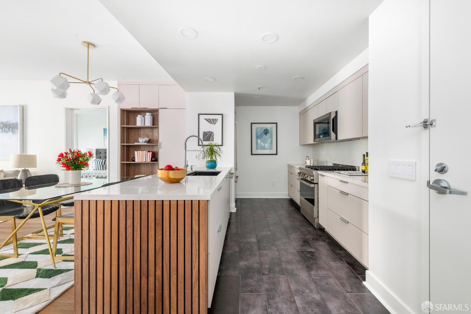 50 Lansing Street # 303