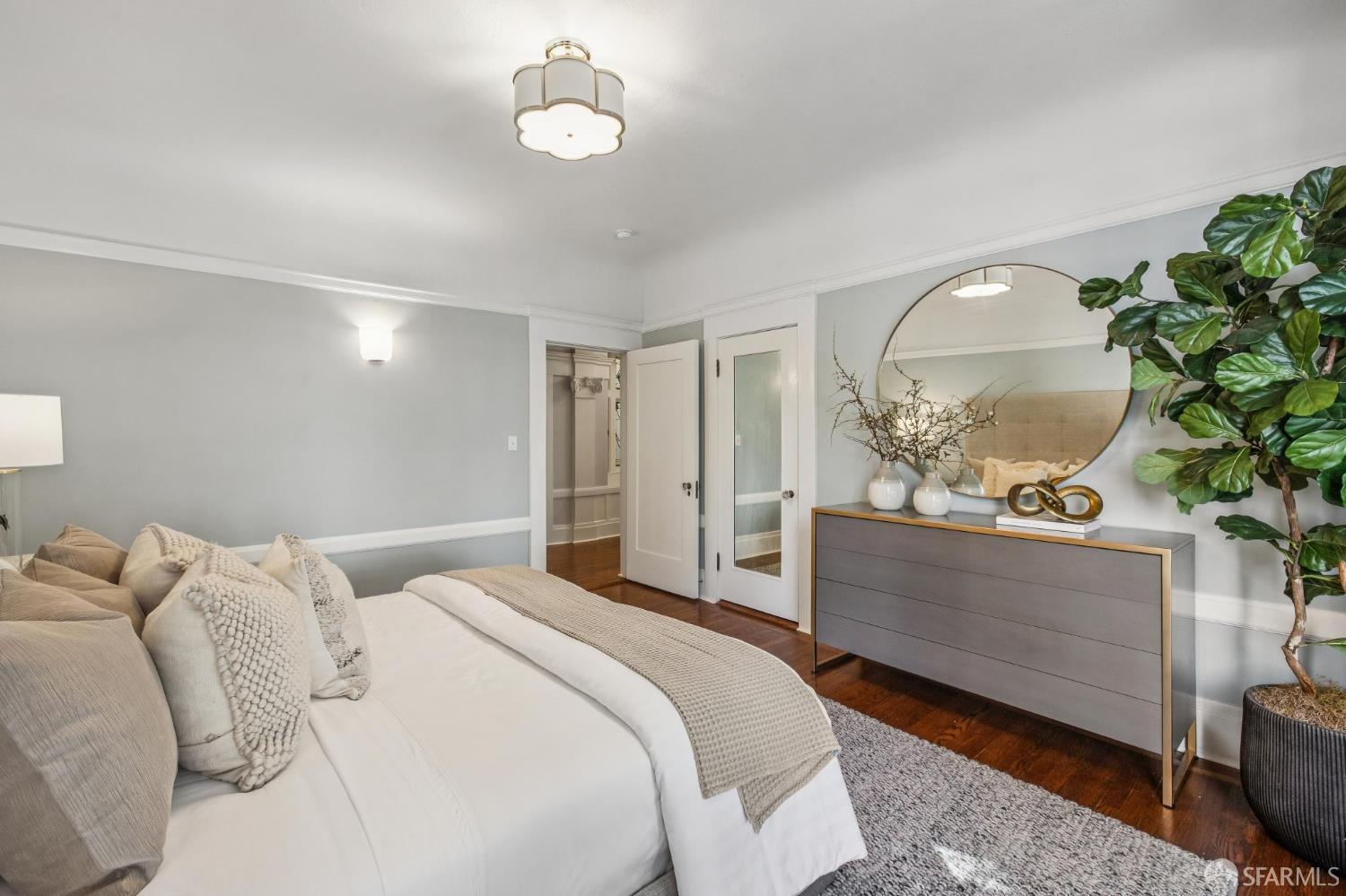 1301 Clay Street # 2