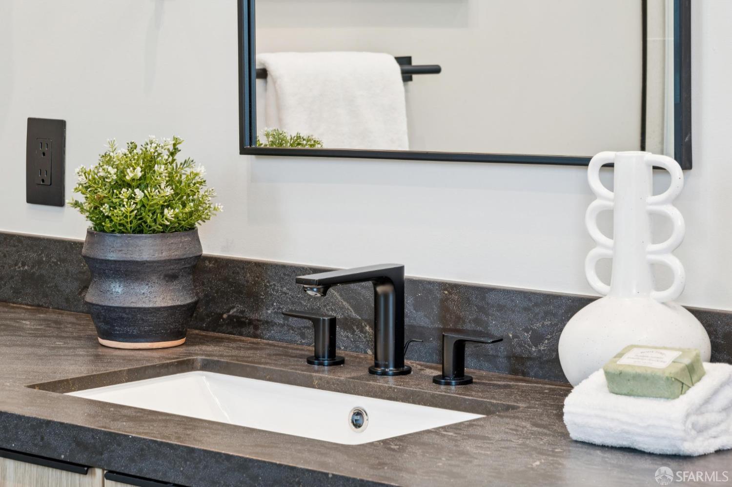 626-628 Shotwell Street