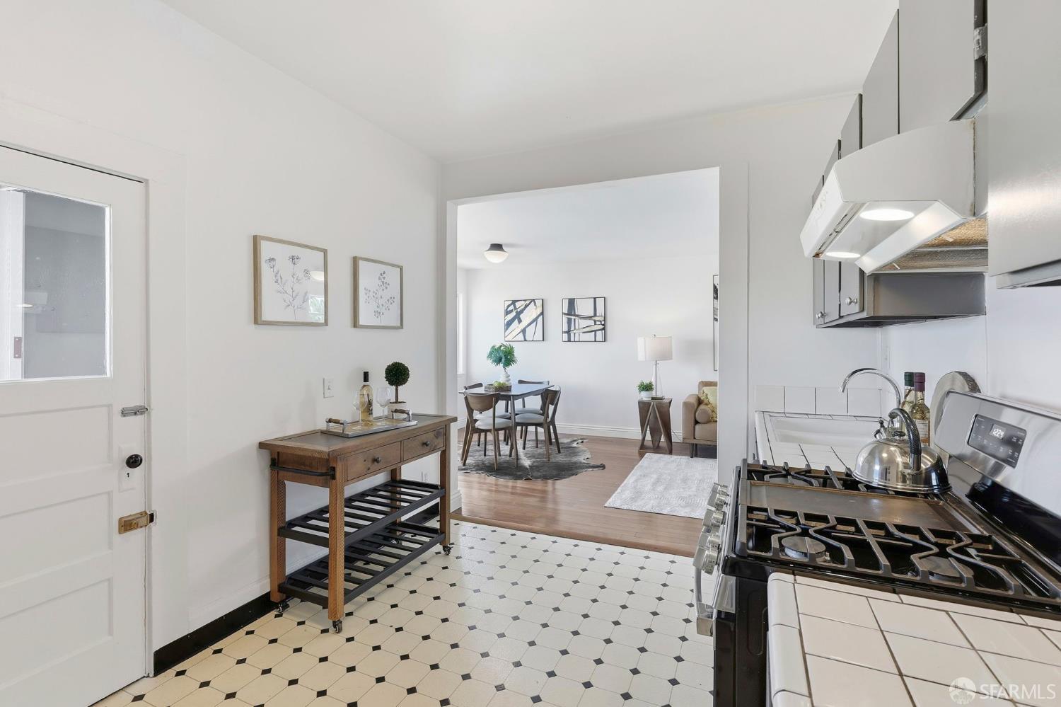 1770-1772 Quesada Avenue