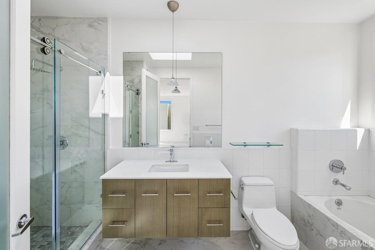 1738 Lombard Street # 5