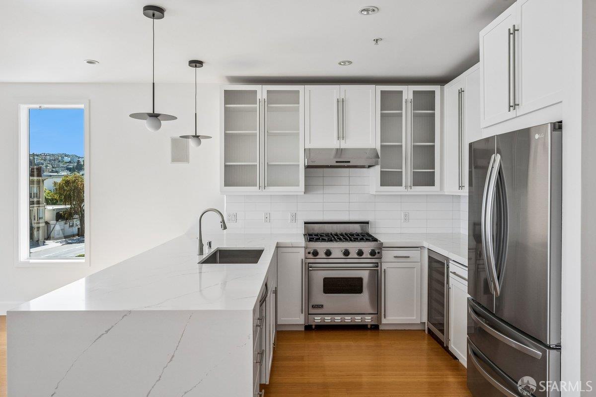 1738 Lombard Street # 5