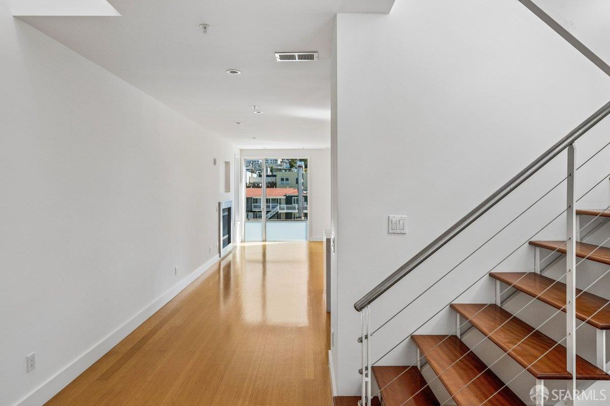 1738 Lombard Street # 5