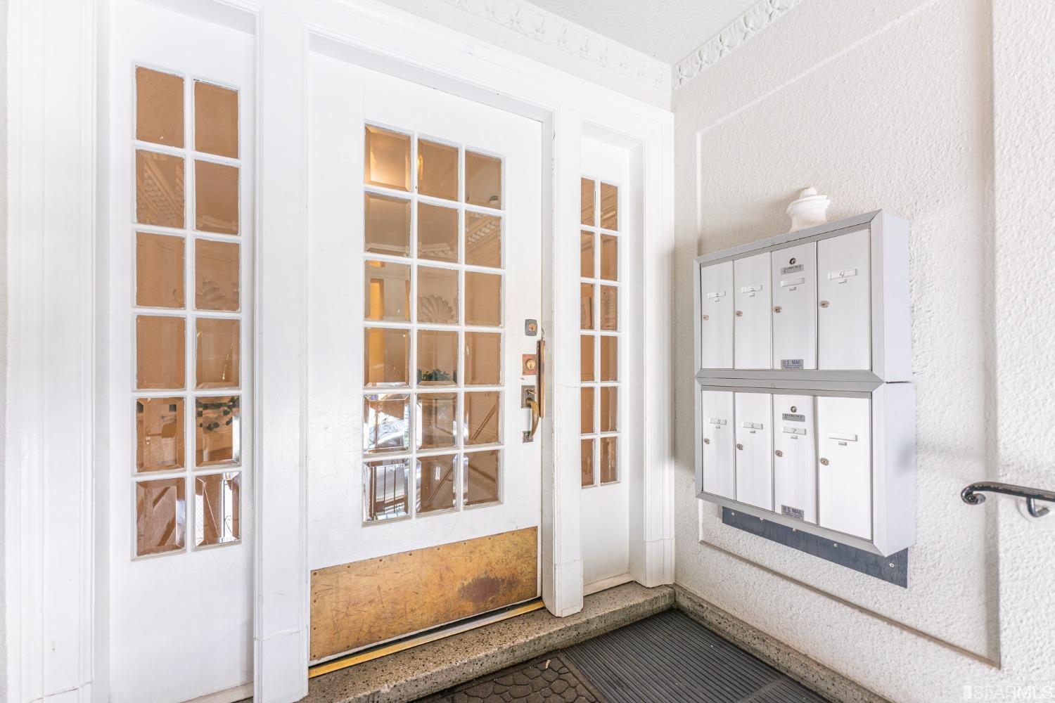 1855 California Street