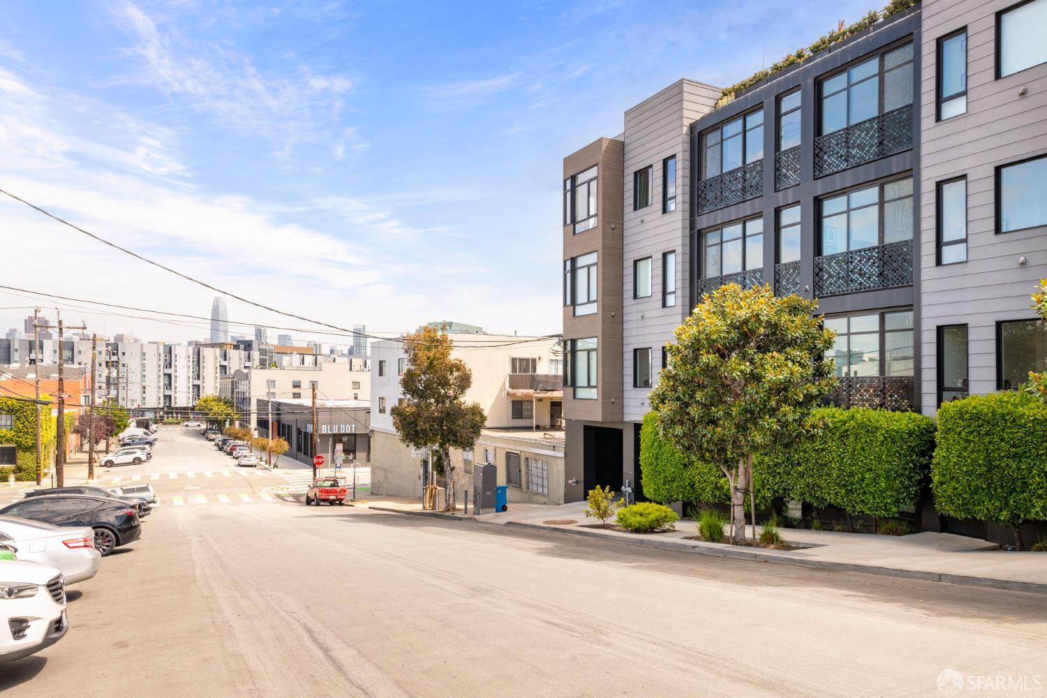 131 Missouri Street # 301