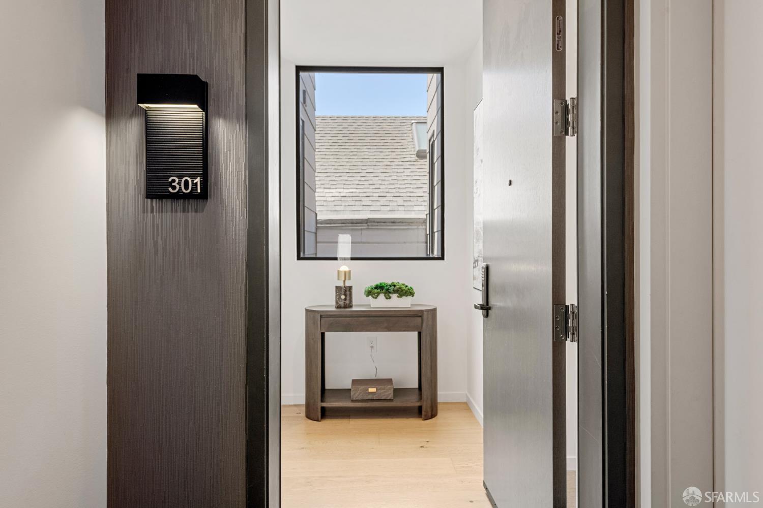 131 Missouri Street # 301