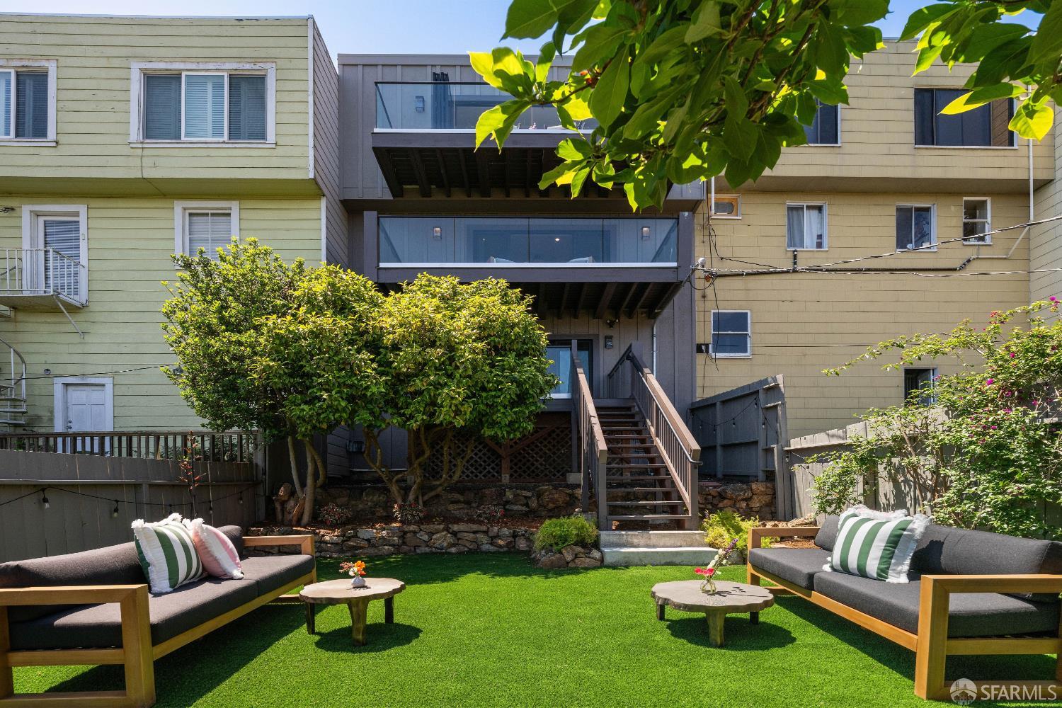 701 Teresita Boulevard