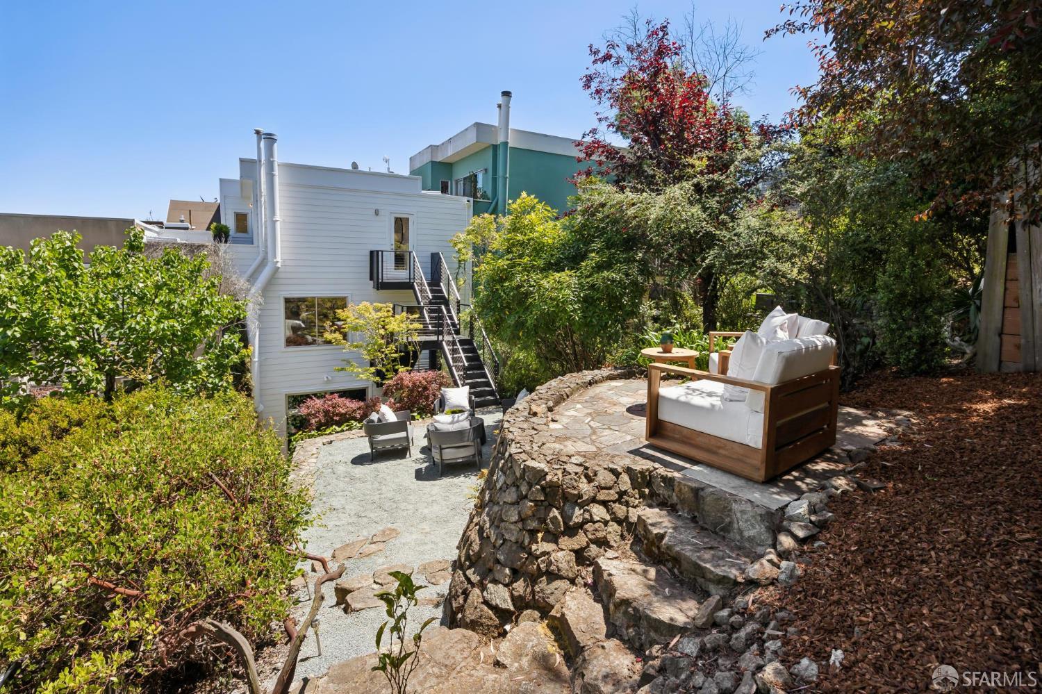 694 De Haro Street # B